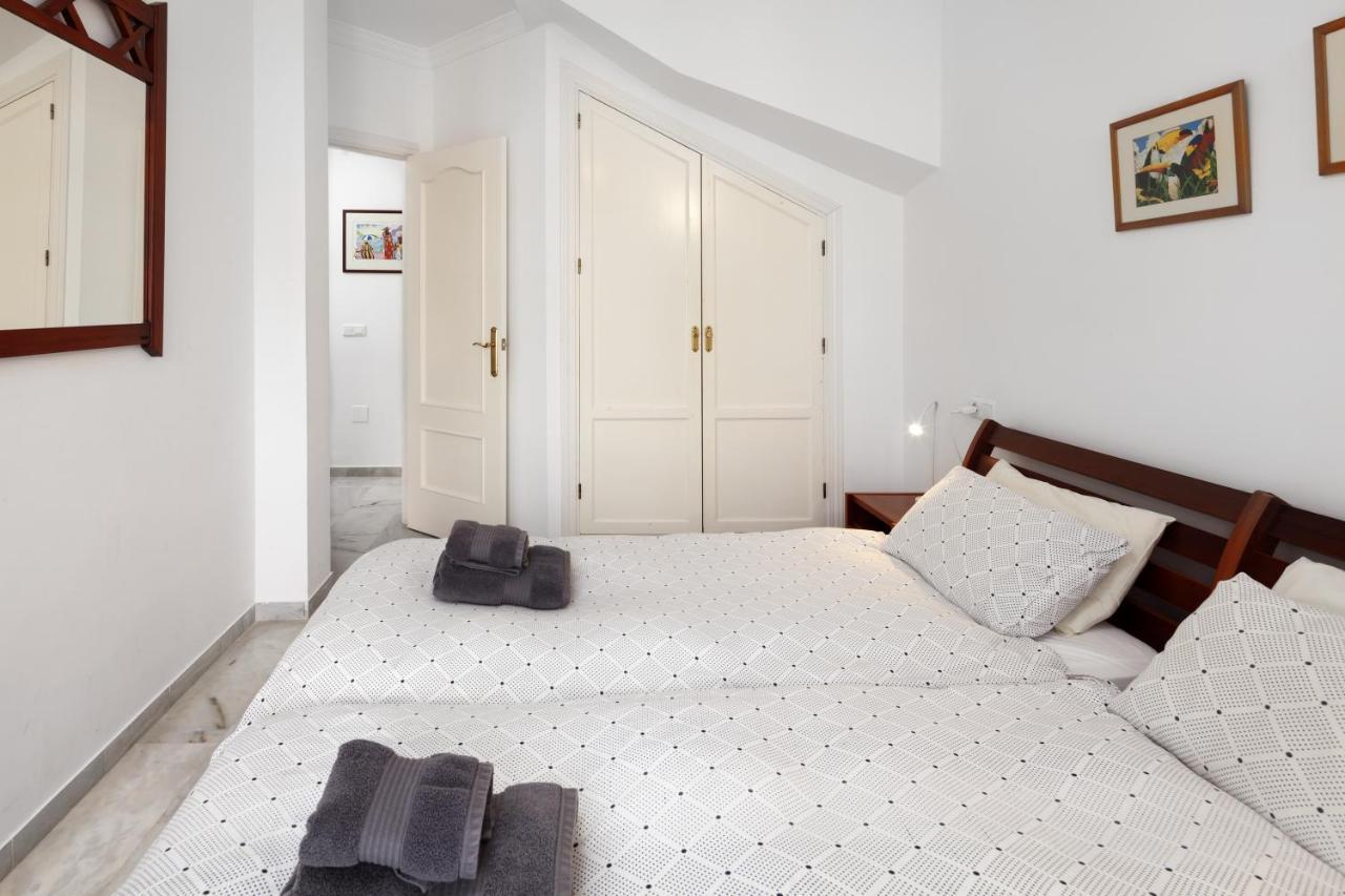 Villa Miramar Burriana Beach 10 Pax Nerja Luaran gambar